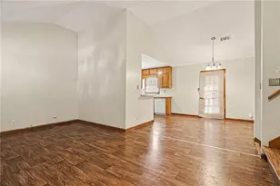 6319 Phillips Creek Dr, Lithonia, GA 30058 - Photo 5