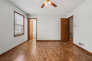 6319 Phillips Creek Dr, Lithonia, GA 30058 - Photo 9