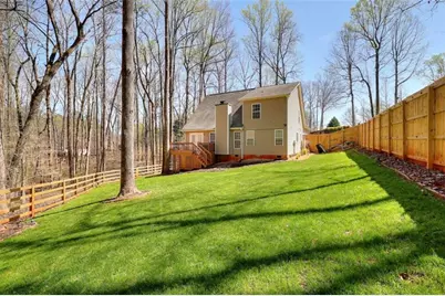 324 Heatherwood Drive, Auburn, GA 30011 - Photo 5