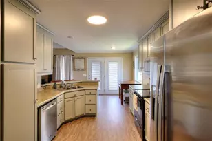 324 Heatherwood Dr, Auburn, GA 30011 - Photo 13