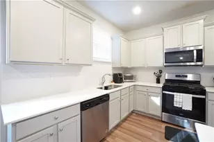 2837 Malton Wy, Loganville, GA 30052 - Photo 9