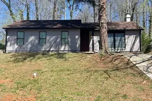 846 Martin Rd, Stone Mountain, GA 30088 - Photo 5