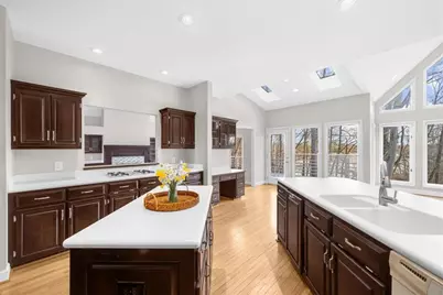 2230 Huntingdon Court, Gainesville, GA 30506 - Photo 13