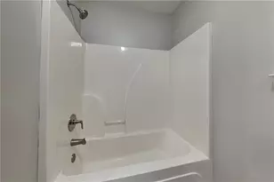 2381 Temple View Ct, Snellville, GA 30078 - Photo 19