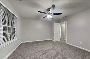 2381 Temple View Ct, Snellville, GA 30078 - Photo 13