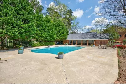 5441 Trentham Drive, Dunwoody, GA 30338 - Photo 35