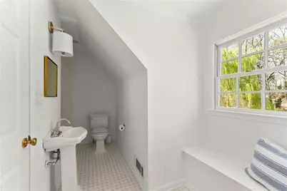 6135 White Oak Drive, Flowery Branch, GA 30542 - Photo 29