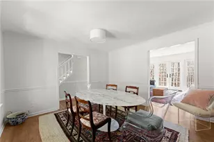 6135 White Oak Dr, Flowery Branch, GA 30542 - Photo 9