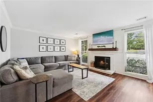 1027 Riverbend Club Dr SE, Atlanta, GA 30339 - Photo 5