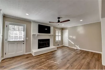 4461 S Roberts Drive, Sugar Hill, GA 30518 - Photo 7