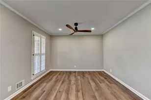 4461 S Roberts Dr, Sugar Hill, GA 30518 - Photo 7