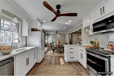 4461 S Roberts Drive, Sugar Hill, GA 30518 - Photo 19