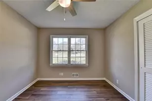 4461 S Roberts Dr, Sugar Hill, GA 30518 - Photo 25