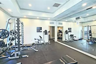 1074 Peachtree Walk NE, Atlanta, GA 30309 - Photo 21