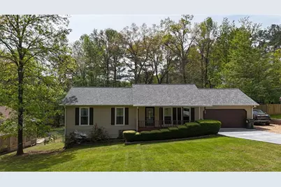 33 E Boxwood Drive SE, Cartersville, GA 30121 - Photo 1