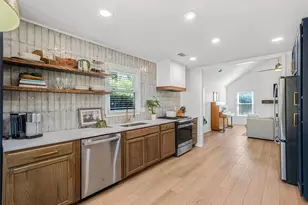 1016 Pine Grove Dr, Alpharetta, GA 30009 - Photo 5