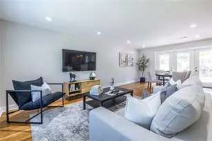 709 Park Ln, Decatur, GA 30033 - Photo 9