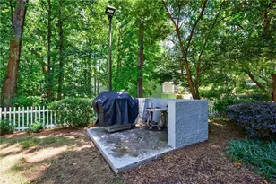 303 Summit N Dr NE, Atlanta, GA 30324 - Photo 29