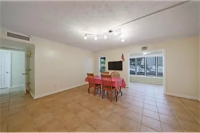 303 Summit North Drive NE, Atlanta, GA 30324 - Photo 17