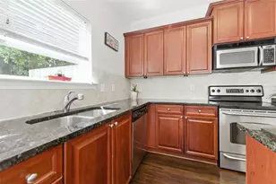 2038 Liberty Ct NW, Atlanta, GA 30318 - Photo 11