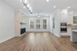 684 Summit Hill Way, Cumming, GA 30040 - Photo 5