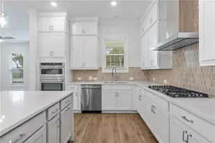 684 Summit Hill Way, Cumming, GA 30040 - Photo 11