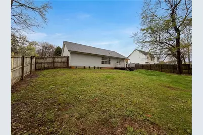 42 Edgefield Drive, Commerce, GA 30529 - Photo 27