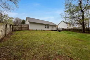 42 Edgefield Dr, Commerce, GA 30529 - Photo 27