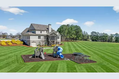 829 Christopher Road, Sharpsburg, GA 30277 - Photo 13