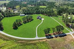 829 Christopher Rd, Sharpsburg, GA 30277 - Photo 11