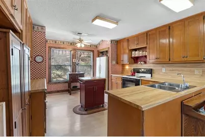 4068 Norton Place SE, Smyrna, GA 30082 - Photo 13