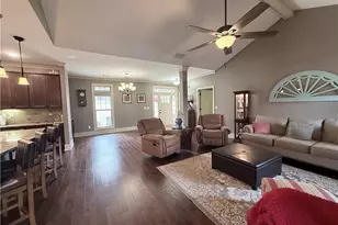 160 Hickory Ln, Covington, GA 30016 - Photo 11