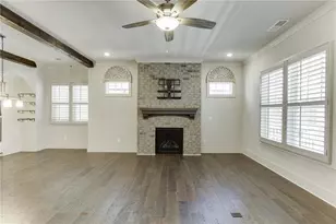 5926 Mitchell St, Flowery Branch, GA 30542 - Photo 7