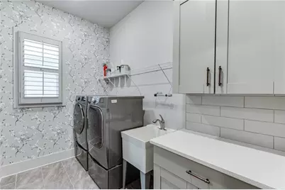 5926 Mitchell Street, Flowery Branch, GA 30542 - Photo 19