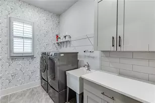 5926 Mitchell St, Flowery Branch, GA 30542 - Photo 19