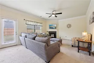 394 Easley Dr, Lawrenceville, GA 30045 - Photo 7