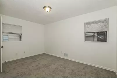 8344 Attleboro Drive, Jonesboro, GA 30238 - Photo 11