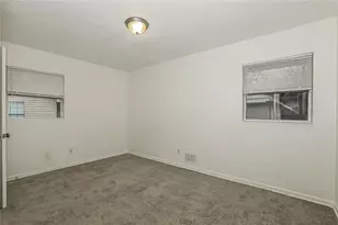 8344 Attleboro Dr, Jonesboro, GA 30238 - Photo 11