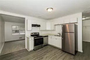 8344 Attleboro Dr, Jonesboro, GA 30238 - Photo 9