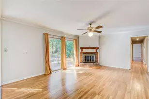 859 Candy Ln SW, Marietta, GA 30068 - Photo 27