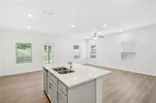 5357 Frontier Ct, Flowery Branch, GA 30542 - Photo 9