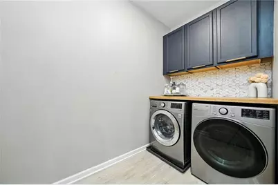 160 Crest Brooke Drive, Holly Springs, GA 30115 - Photo 19