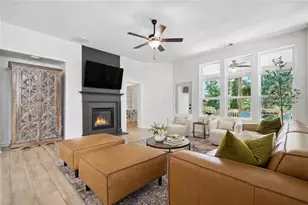 160 Crest Brooke Dr, Holly Springs, GA 30115 - Photo 5