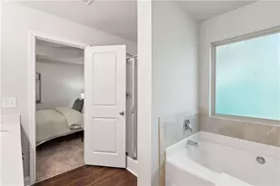 2385 Castle Keep Way, Atlanta, GA 30316 - Photo 17