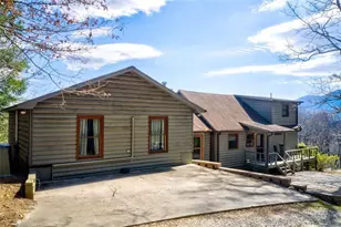 56 Fairview Ave, Blairsville, GA 30512 - Photo 3