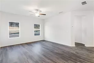 401 Whitehorse Way, Conyers, GA 30094 - Photo 9