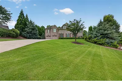 6509 Snug Harbor Court, Flowery Branch, GA 30542 - Photo 3