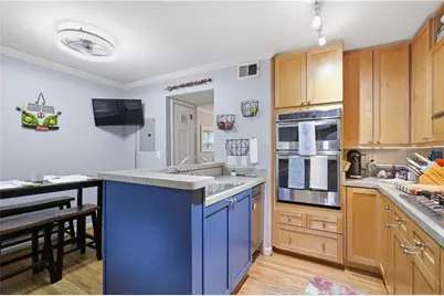 381 10th Street NE #4, Atlanta, GA 30309 - Photo 7