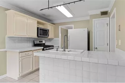 1176 Weatherstone Drive NE, Atlanta, GA 30324 - Photo 21