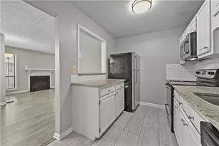 4018 Woodridge Way, Tucker, GA 30084 - Photo 13